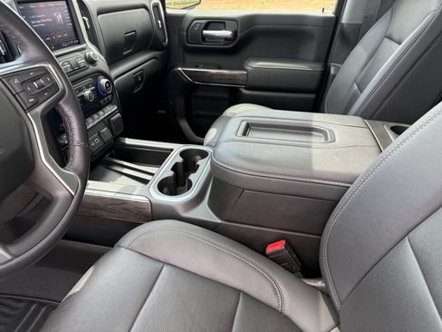 Used 2021 Chevrolet Silverado 1500 LTZ w/ LTZ Premium Package AWD/4WD image 27