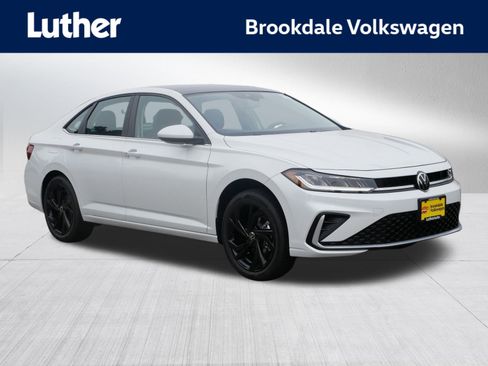 New 2025 Volkswagen Jetta SE image 1