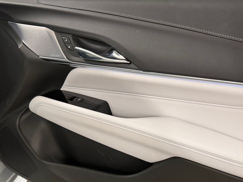Certified 2022 Cadillac CT4 Premium Luxury RWD image 46