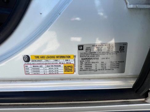 Used 2015 Buick Enclave Premium w/ Experience Buick Package image 34