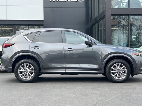 New 2025 MAZDA CX-5 AWD 2.5 S w/ Select Package image 4