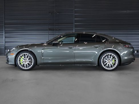 Certified 2023 Porsche Panamera 4 AWD/4WD image 2
