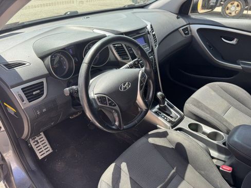 Used 2016 Hyundai Elantra GT w/ Option Group 02 FWD image 10