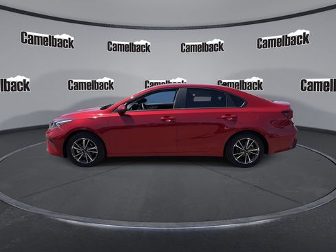 Used 2023 Kia Forte LXS w/ LXS Technology Package FWD image 4