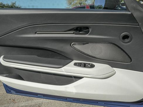 New 2025 Aston Martin V8 Vantage Coupe image 30