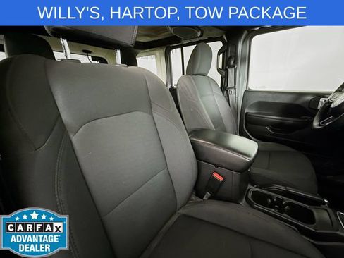 Used 2021 Jeep Wrangler Unlimited Sport AWD/4WD image 25