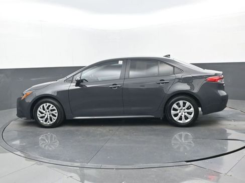 Used 2025 Toyota Corolla LE w/ Convenience Package image 20