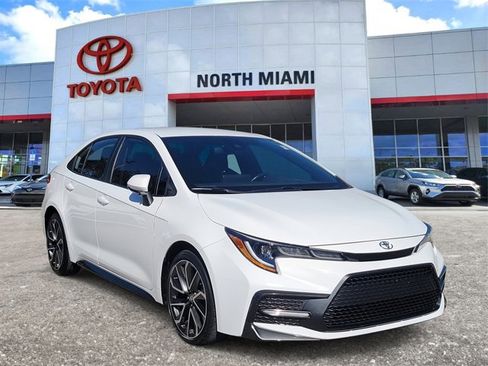 Used 2022 Toyota Corolla SE image 1