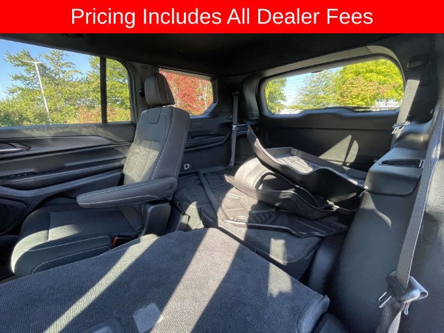 Used 2025 Jeep Grand Cherokee L Laredo AWD/4WD image 19