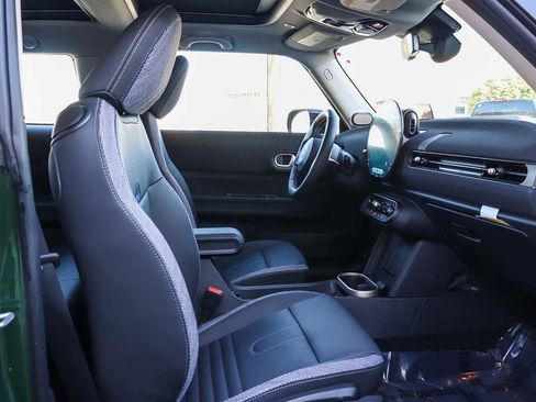 Used 2025 MINI Cooper S image 17