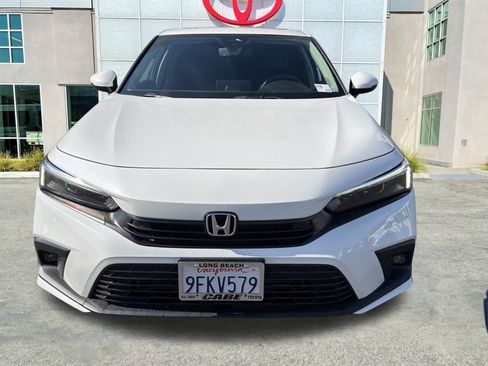 Used 2023 Honda Civic Touring image 4