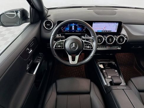 Used 2022 Mercedes-Benz GLA 250 4MATIC image 23