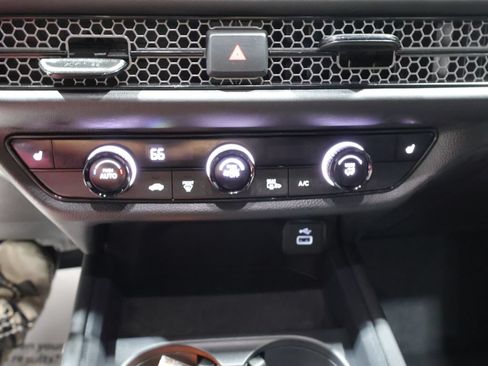 Used 2024 Honda HR-V Sport image 28