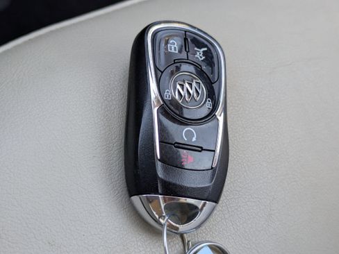 Certified 2017 Buick Envision Premium w/ Driver Confidence Package image 34