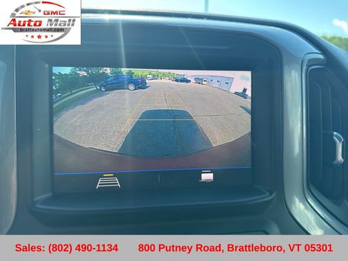 Used 2020 Chevrolet Silverado 1500 Custom Trail Boss w/ Custom Convenience Package AWD/4WD image 21