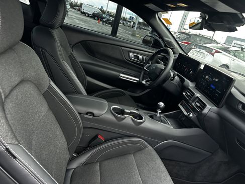Used 2025 Ford Mustang GT image 12