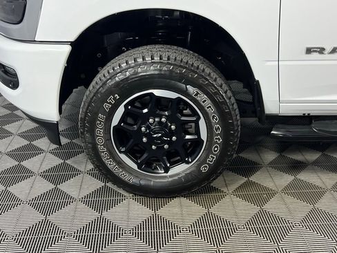 Used 2025 RAM 2500 Laramie image 11
