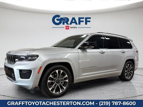 Used 2021 Jeep Grand Cherokee L Overland w/ Luxury Tech Group IV AWD/4WD image 12