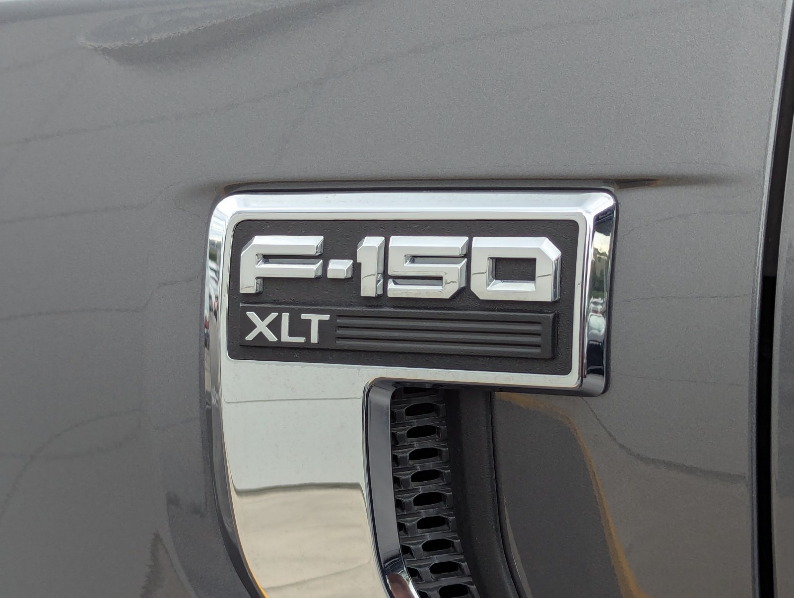 Used 2025 Ford F150 XLT w/ Equipment Group 301A Standard AWD/4WD image 13
