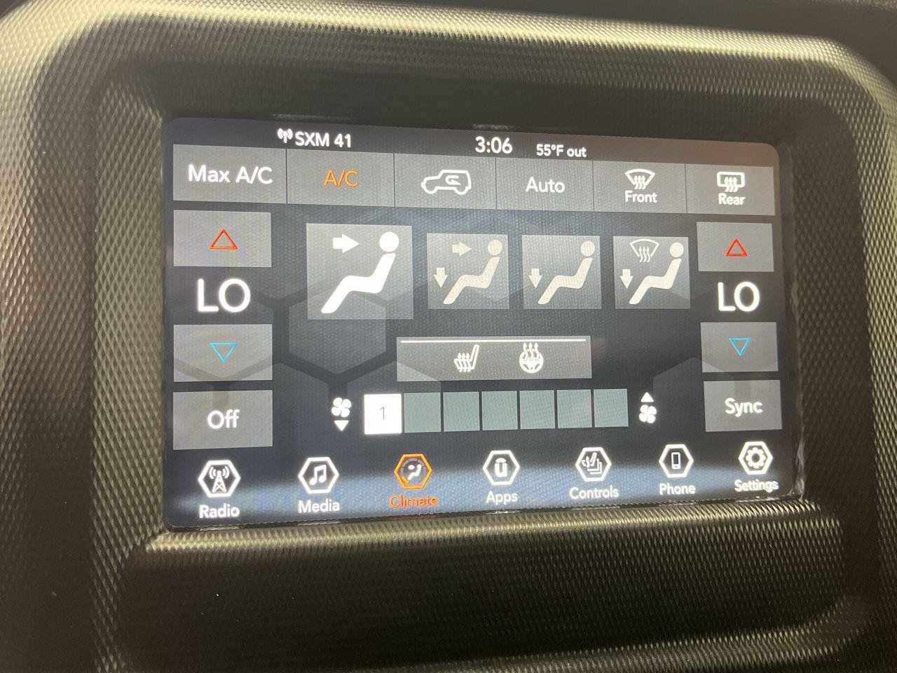 Used 2023 Jeep Wrangler Unlimited Sport AWD/4WD image 16