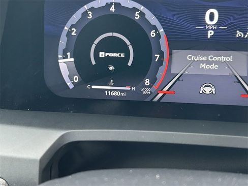 Used 2025 Toyota Tacoma TRD Sport image 36