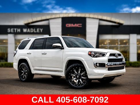 Used 2017 Toyota 4Runner Limited AWD/4WD image 70