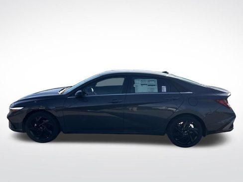 New 2026 Hyundai Elantra SEL Sport Premium image 9