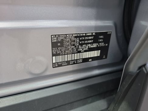 Certified 2025 Toyota RAV4 XLE AWD/4WD image 37