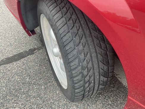 Used 2001 Ford Mustang GT Premium RWD image 36