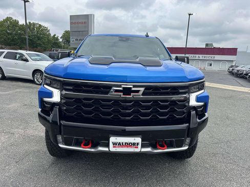 Used 2026 Chevrolet Silverado 1500 ZR2 AWD/4WD image 2