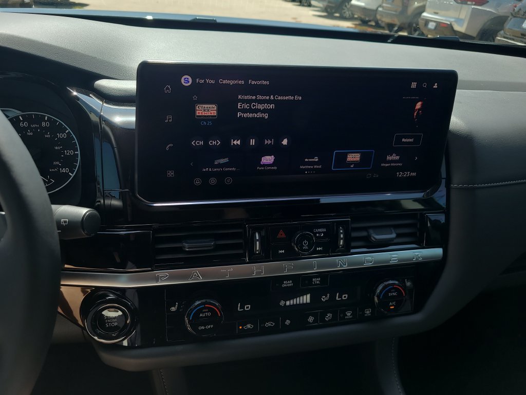 Certified 2026 Nissan Pathfinder SV FWD image 22