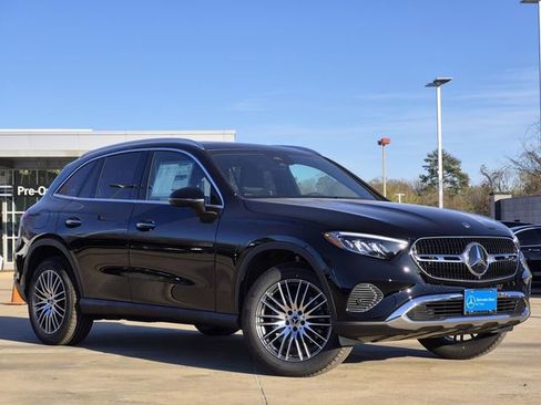 New 2026 Mercedes-Benz GLC 300 image 1