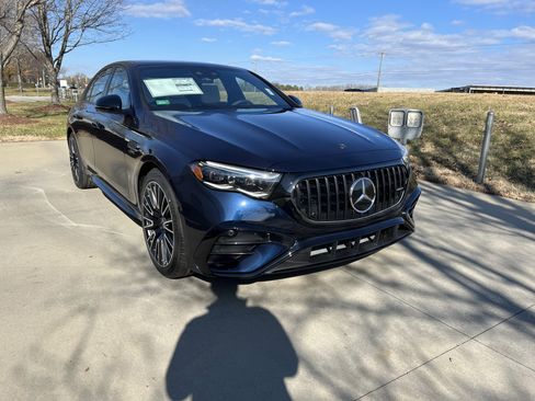 New 2026 Mercedes-Benz E 53 AMG e 4MATIC Sedan image 2