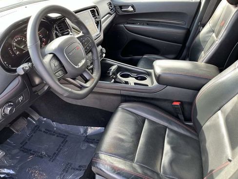 Used 2024 Dodge Durango GT RWD image 32