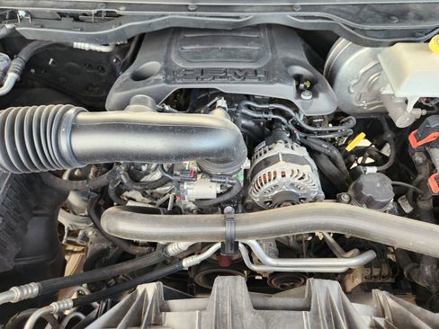 Used 2019 RAM 1500 Limited image 35