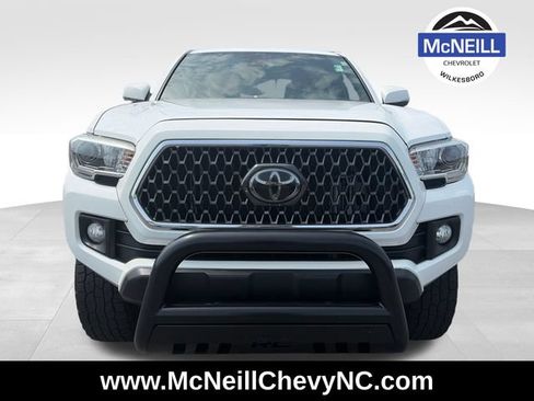 Used 2019 Toyota Tacoma TRD Off-Road AWD/4WD image 2