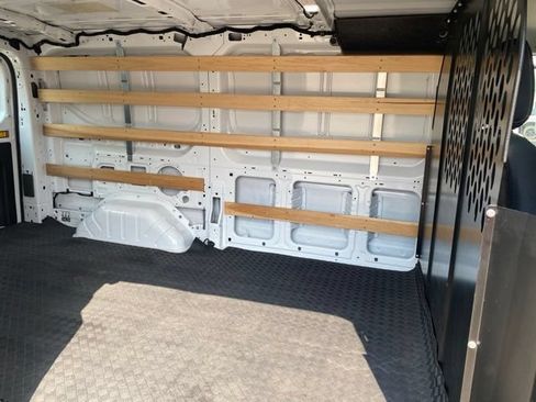 Used 2025 Ford Transit 250 Low Roof w/ Exterior Upgrade Package RWD image 27