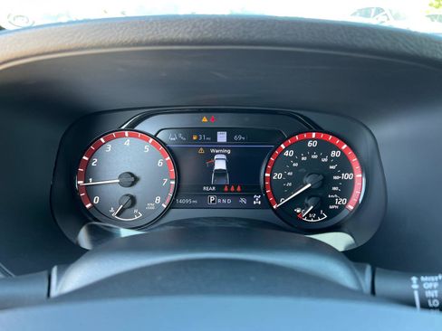 Used 2024 Nissan Frontier PRO-4X w/ Technology Package AWD/4WD image 26