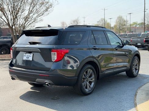 Certified 2023 Ford Explorer XLT w/ Equipment Group 202A RWD image 7