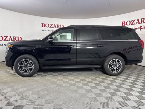 New 2025 Ford Expedition Max Active image 4