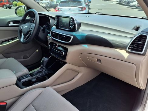 Used 2020 Hyundai Tucson Value w/ Cargo Package FWD image 17