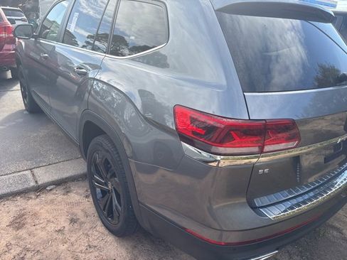 Used 2022 Volkswagen Atlas SE image 10