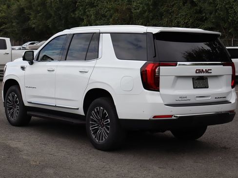 New 2026 GMC Yukon Elevation w/ LPO, Floor Liner Package image 6