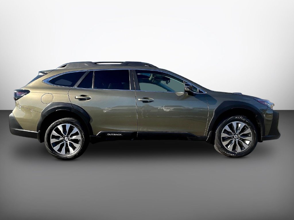Used 2024 Subaru Outback Limited AWD/4WD image 8