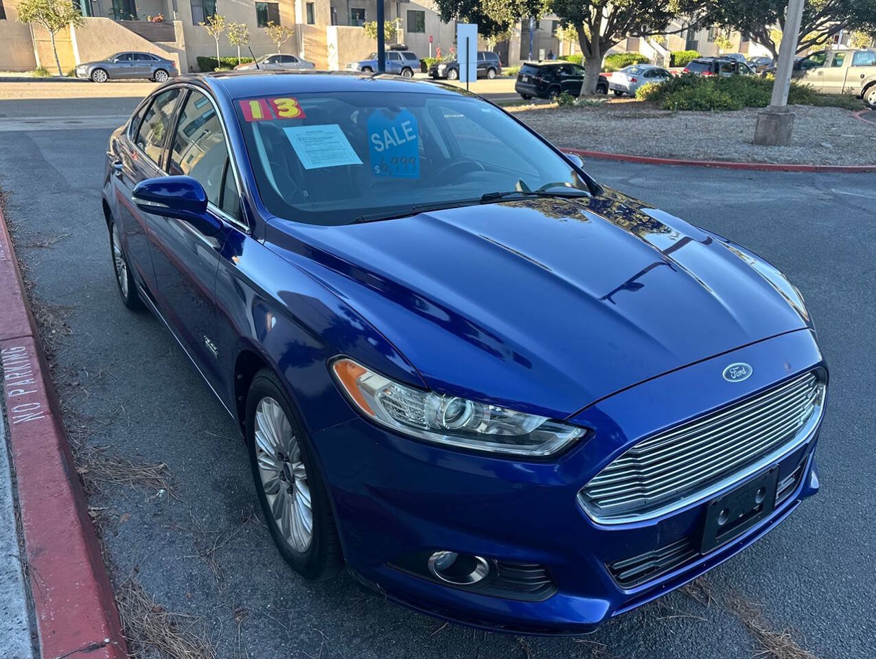 Used 2013 Ford Fusion Energi SE FWD image 2