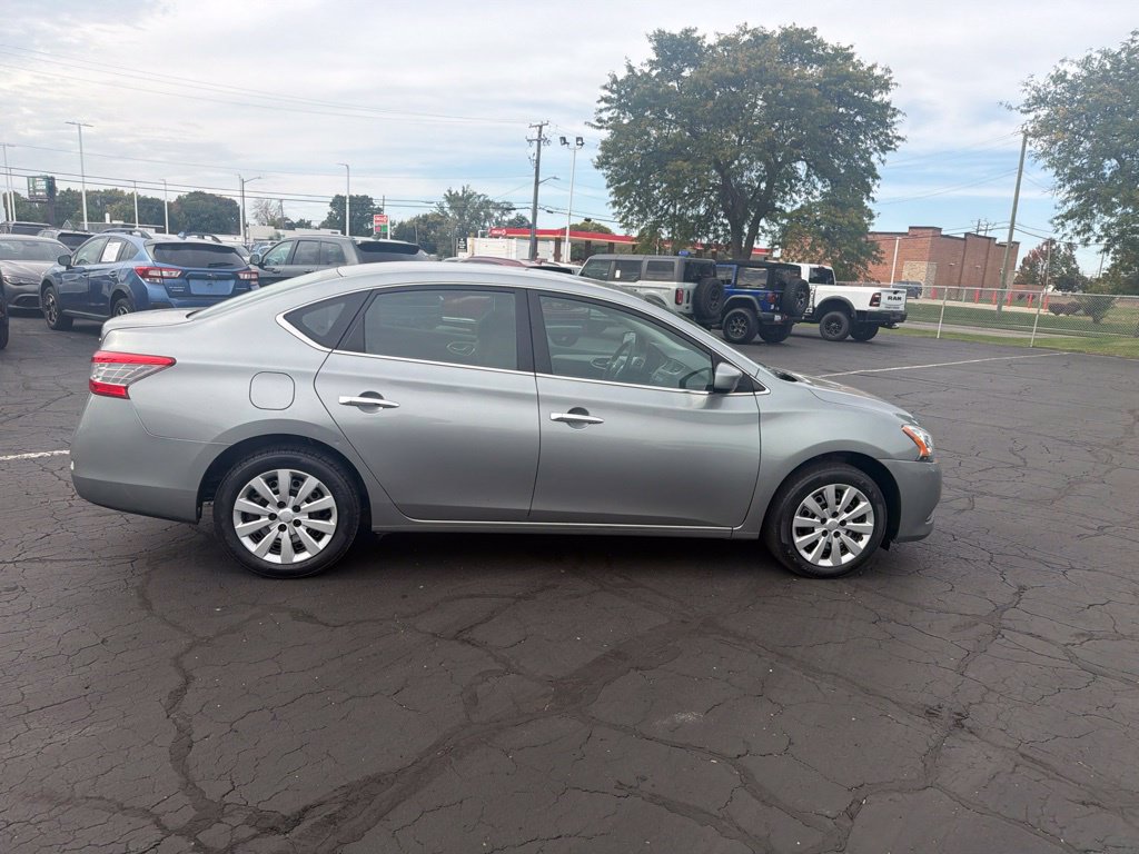 Used 2014 Nissan Sentra SV FWD image 5