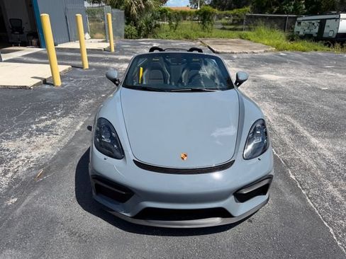 Used 2023 Porsche 718 Boxster Spyder RWD image 95