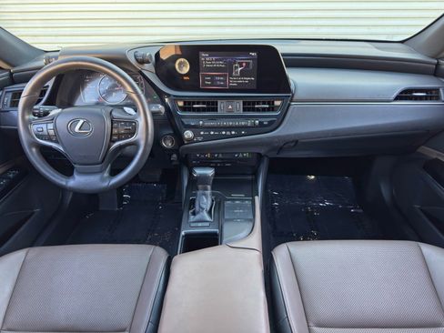 Used 2022 Lexus ES 350 w/ Premium Package FWD image 10