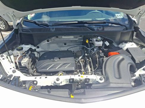 Certified 2022 Buick Encore GX Essence w/ Experience Buick Package AWD/4WD image 30