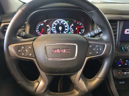 Used 2023 GMC Acadia AT4 w/ Technology Package AWD/4WD image 28